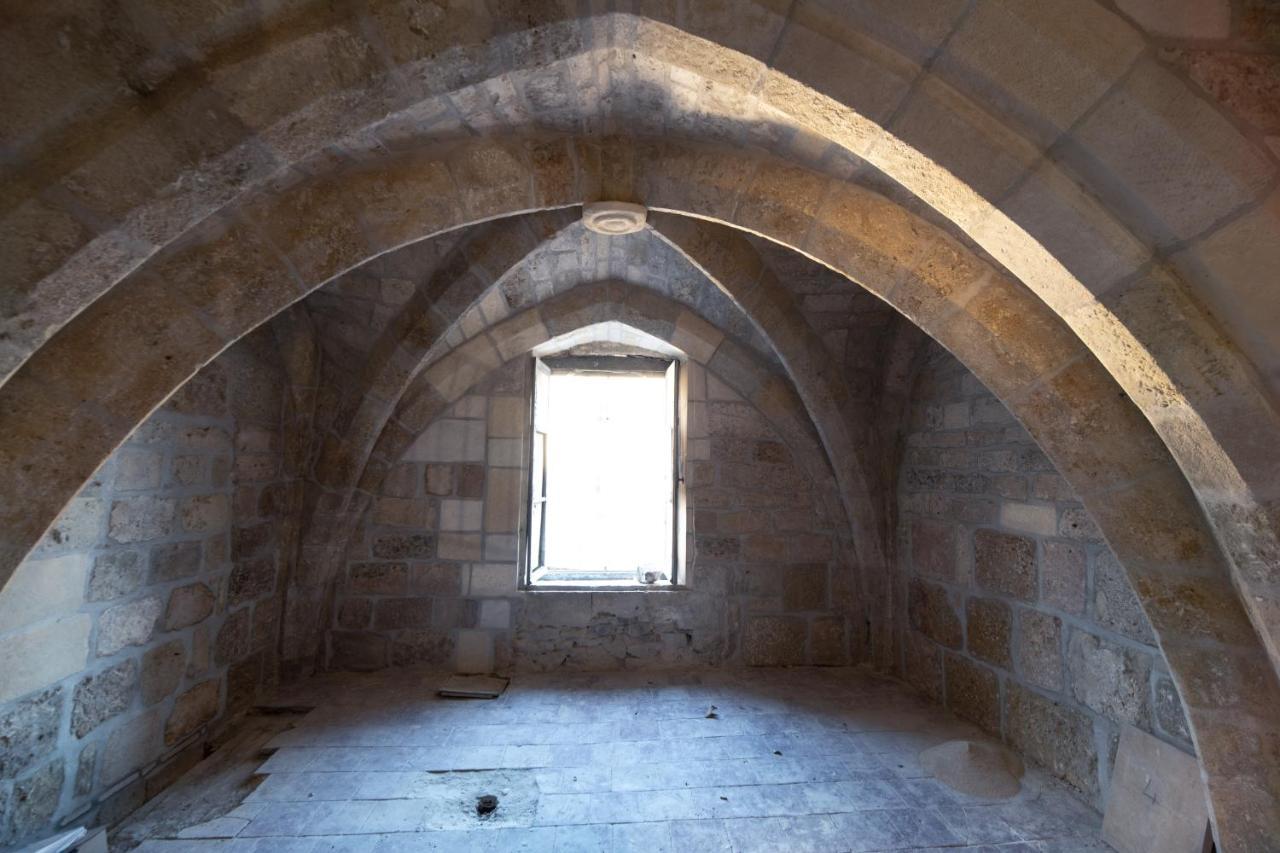 Chambre Lyre Maison De L'Eglise Du Couvent Narbonne Exteriör bild